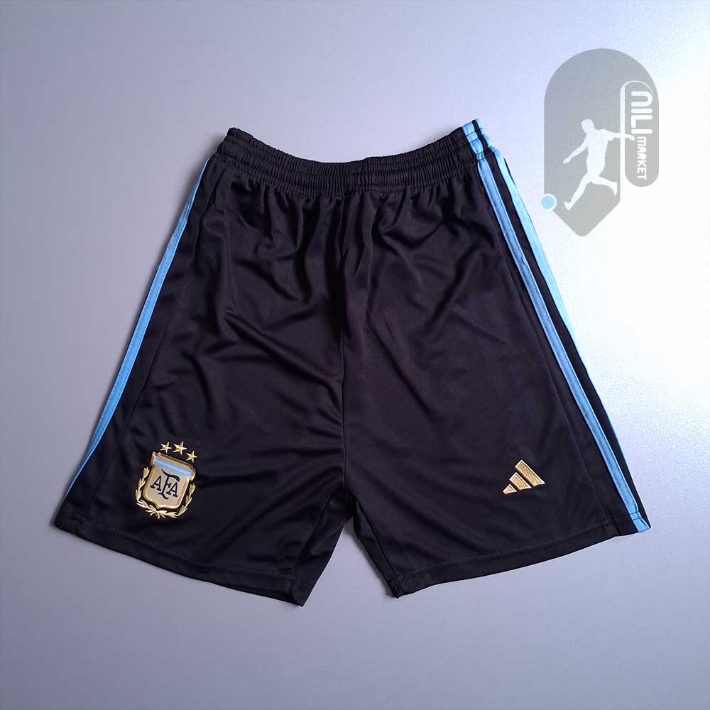 لباس اول آرژانتین (ورژن هوادار  -  سال 2026) به همراه شورت ورزشی
