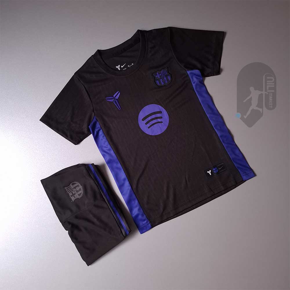 لباس پیش مسابقه بچگانه بارسلونا فصل 2025/2026  | همراه شورت ورزشی