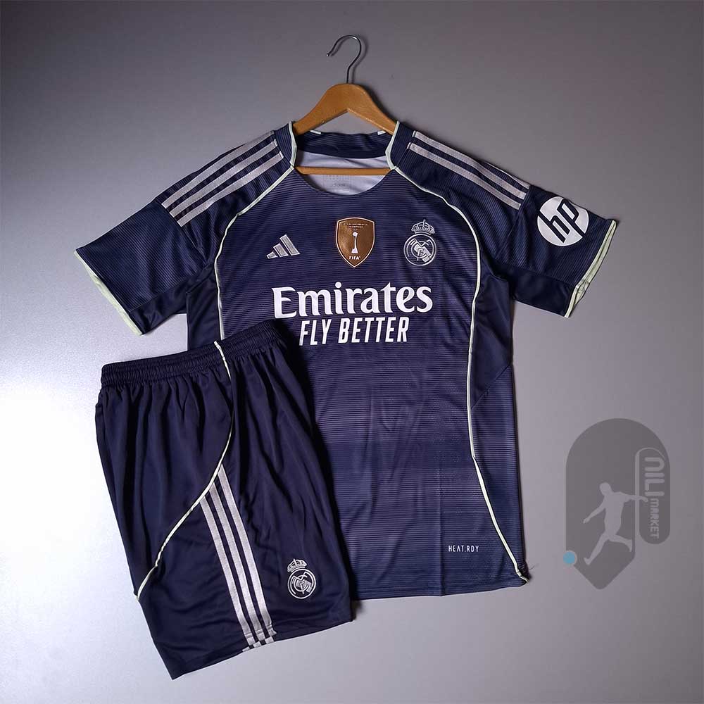 لباس دوم رئال مادرید ( ورژن هوادار - فصل 2025/2026) به همراه شورت ورزشی