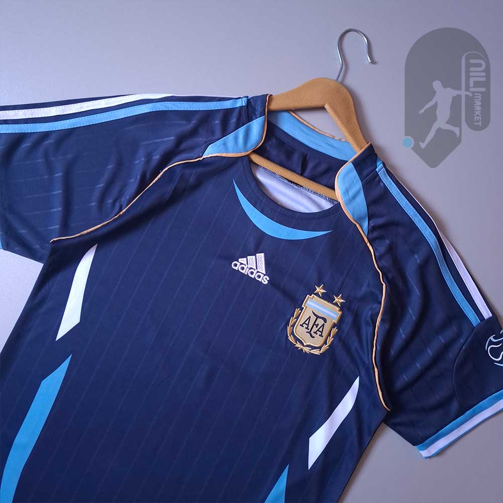 لباس کلاسیک آرژانتین (ورژن هوادار - جام جهانی 2006) به همراه شورت ورزشی