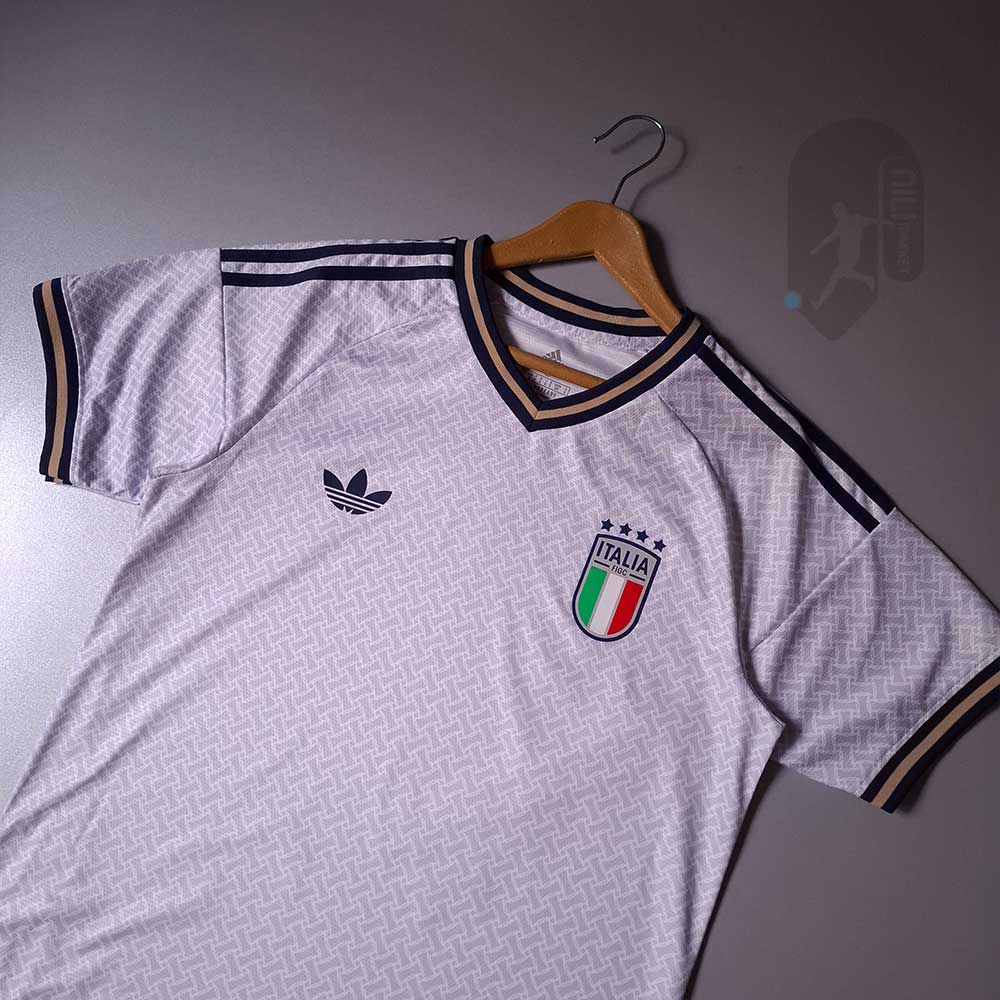 لباس دوم جدید ایتالیا ( ورژن پلیر - جام جهانی 2026) به همراه شورت ورزشی