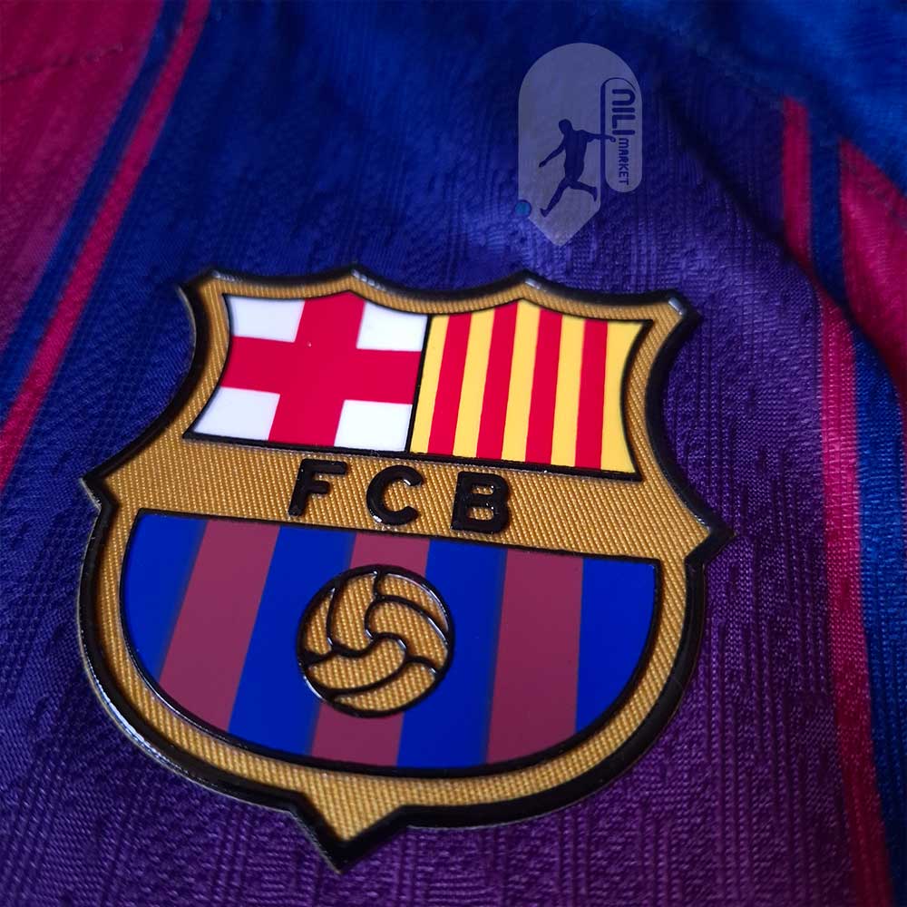 لباس اول بارسلونا ( ورژن پلیر - قواره جذب -  فصل 2025/2026)