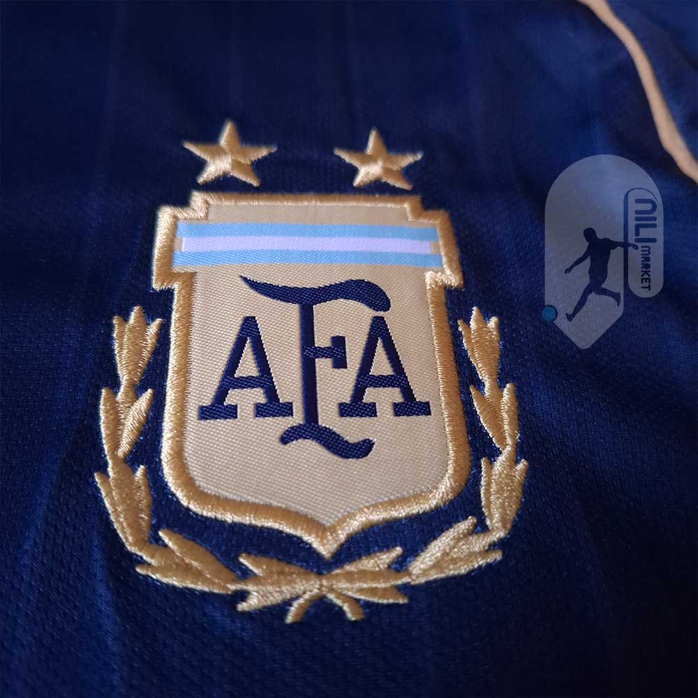 لباس کلاسیک آرژانتین (ورژن هوادار - جام جهانی 2006) به همراه شورت ورزشی