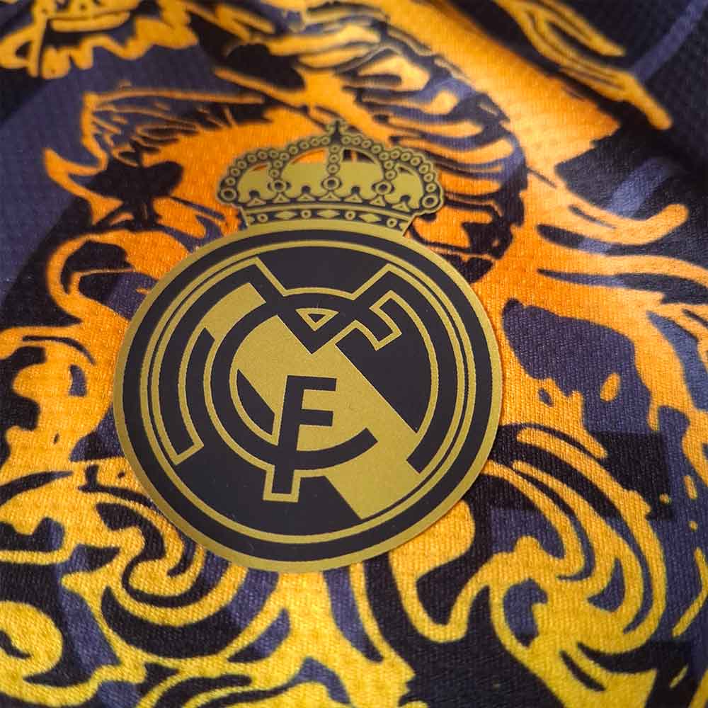 لباس کانسپت رئال مادرید (طرح دراگون - ورژن پلیر) به همراه شورت ورزشی