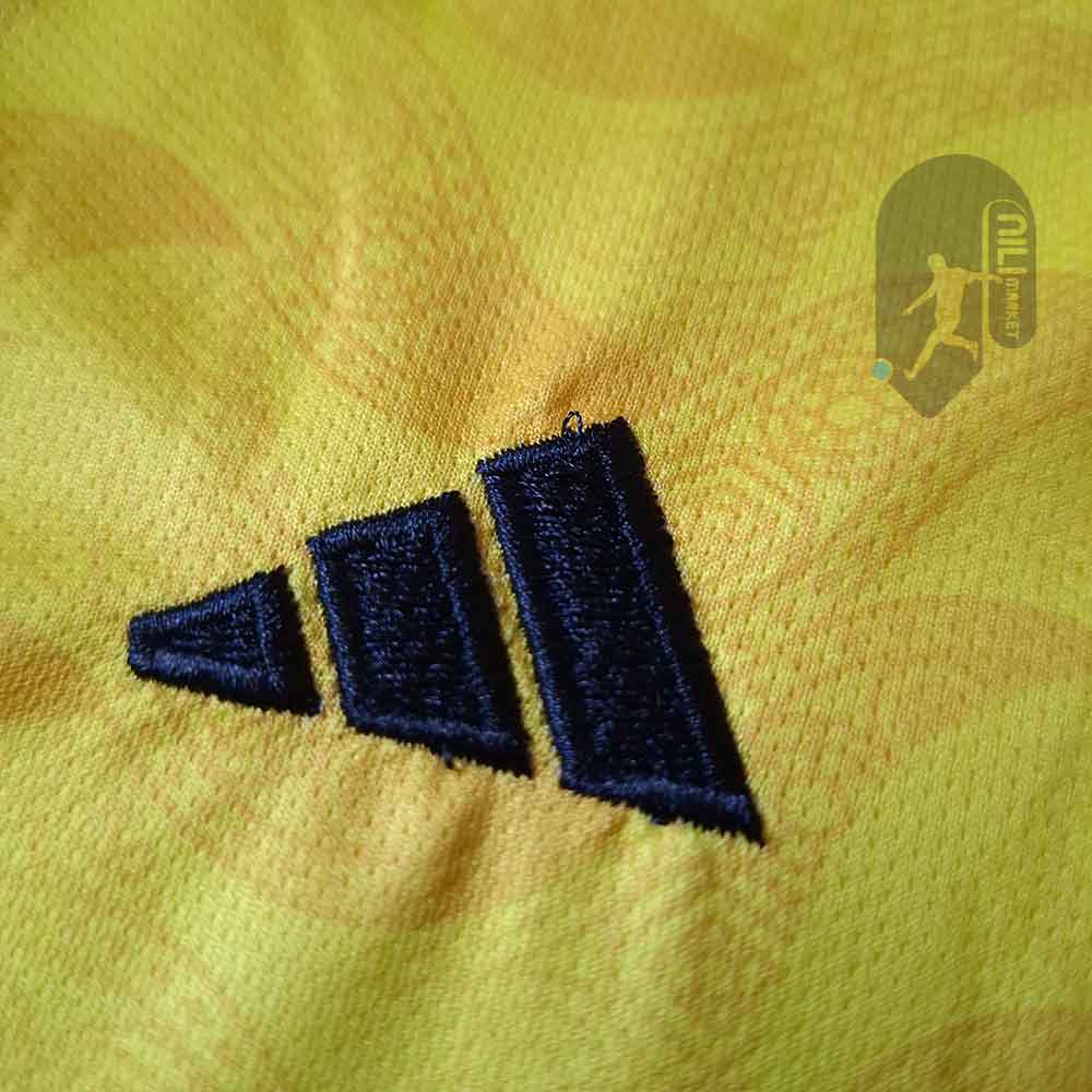 لباس اول النصر - بچگانه (ورژن هوادار  - فصل 2025/26) به همراه شورت ورزشی