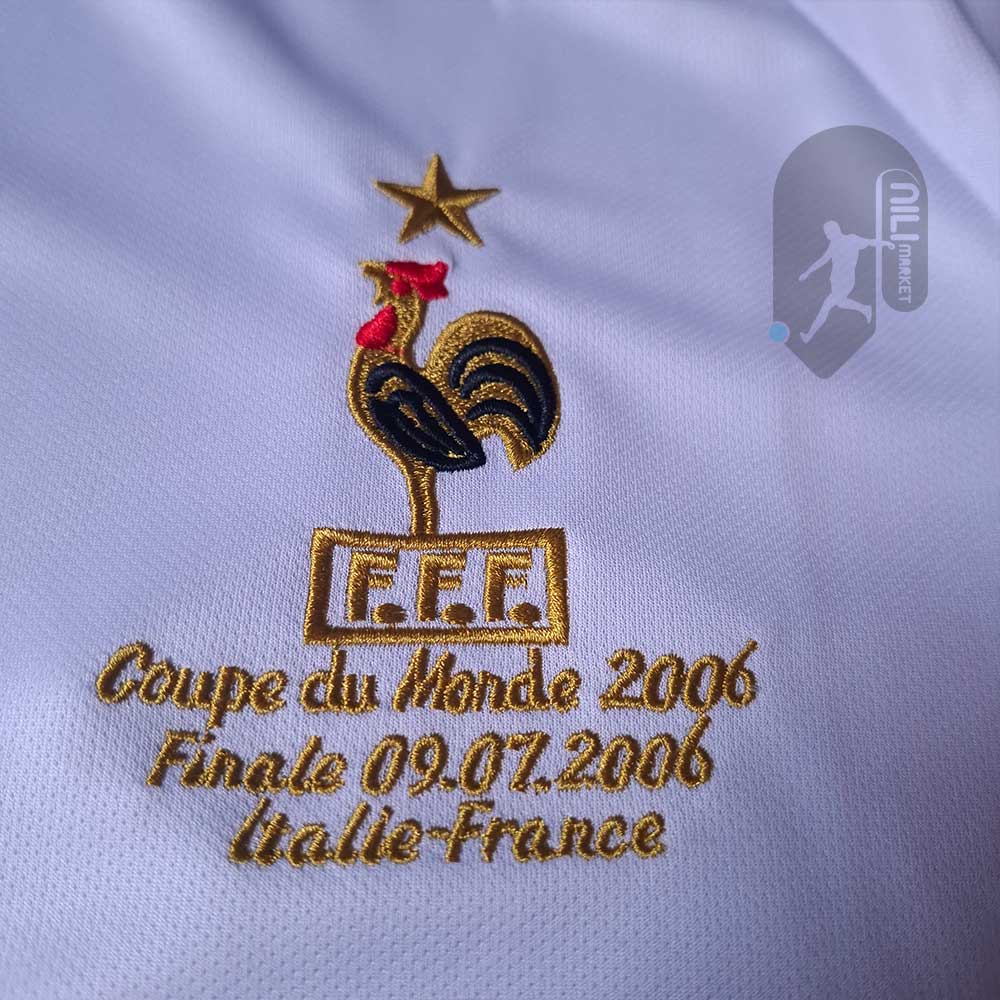 لباس کلاسیک فرانسه (ورژن هوادار - جام جهانی سال 2006) به همراه شورت ورزشی