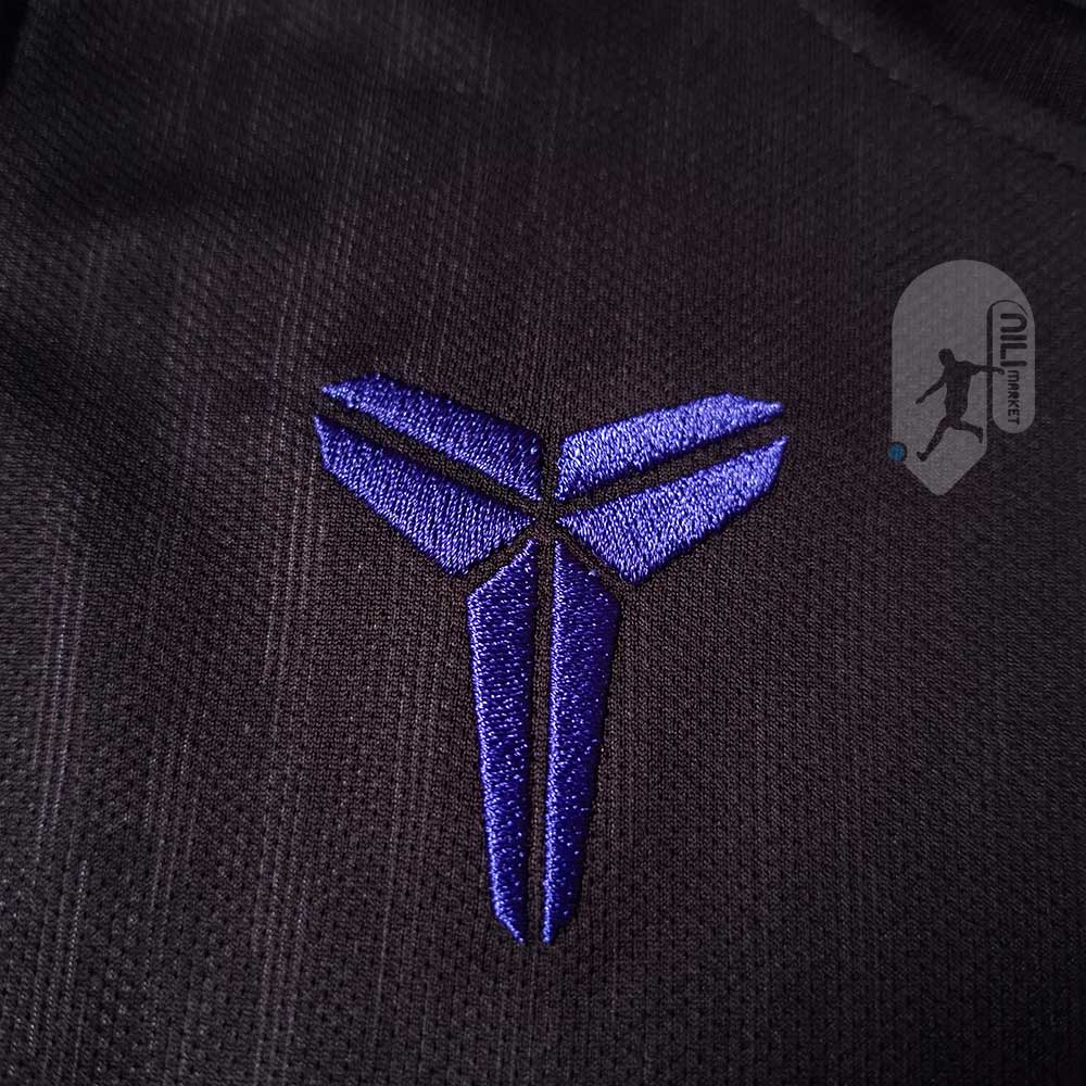 لباس پیش مسابقه بچگانه بارسلونا فصل 2025/2026  | همراه شورت ورزشی