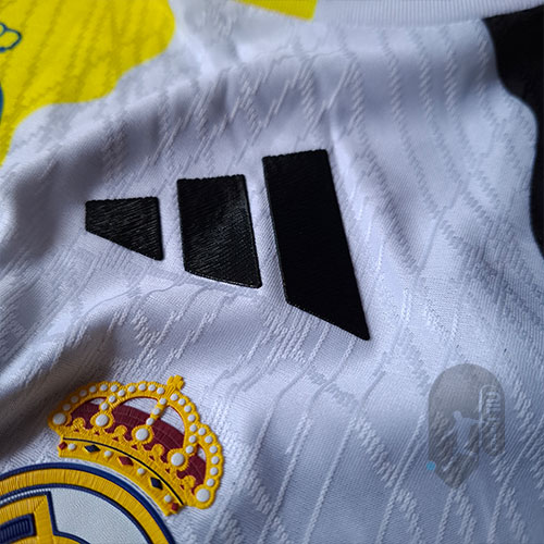 لباس منتخب رونالدو با طراحی ترکیبی تمام تیم‌ها - ورژن پلیر | مخصوص طرفداران CR7
