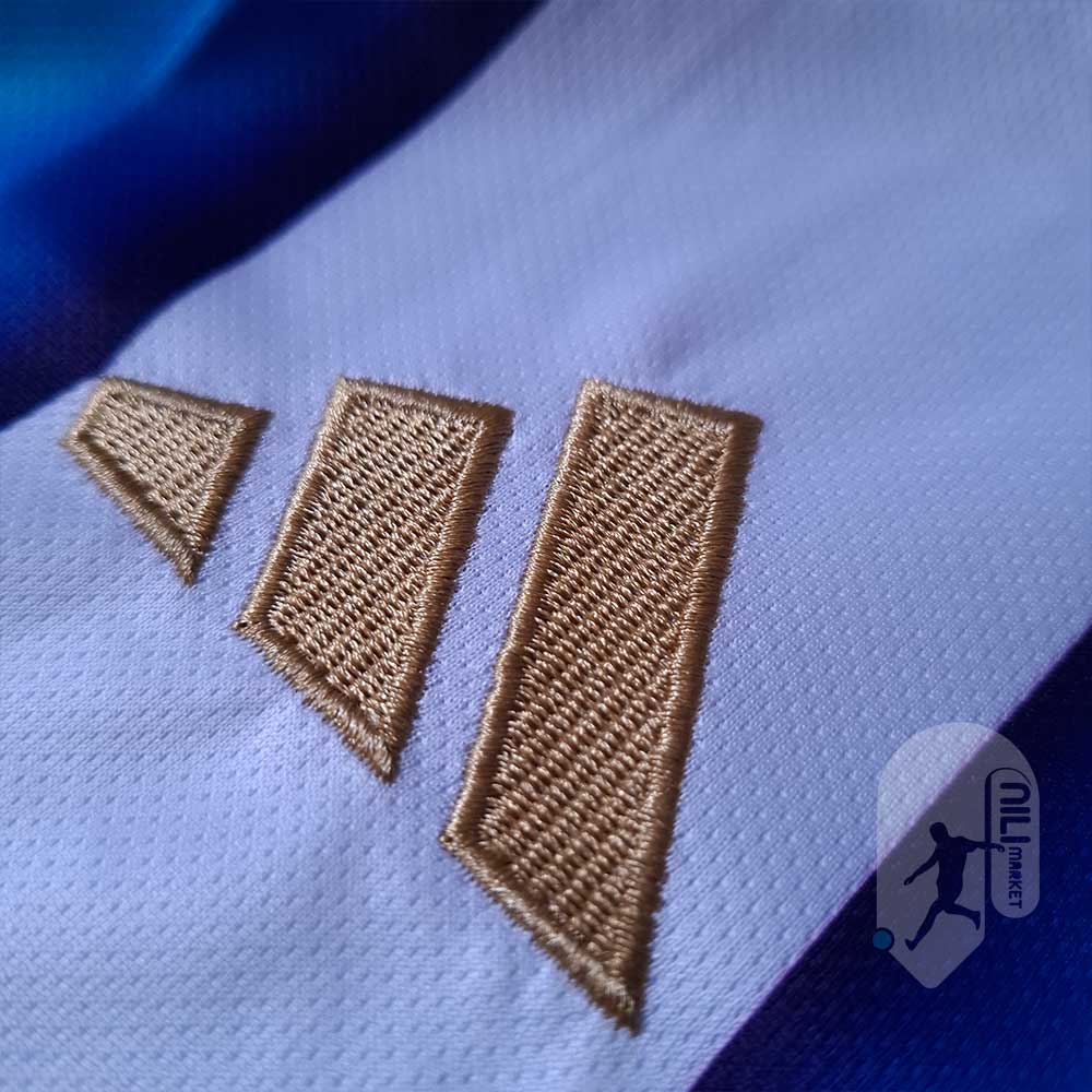 لباس اول آرژانتین (ورژن هوادار  -  سال 2026) به همراه شورت ورزشی