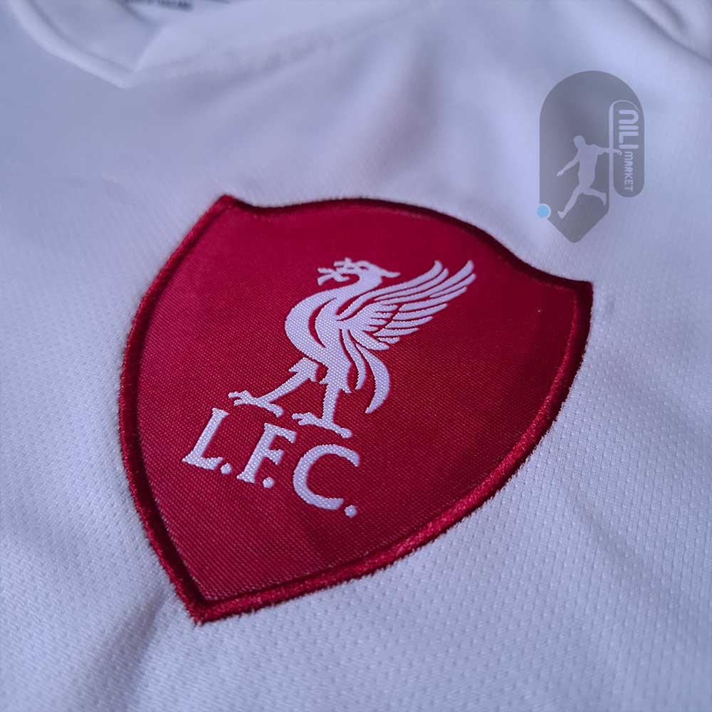لباس دوم لیورپول ( ورژن هوادار -  فصل 2025/2026) به همراه شورت وزرشی