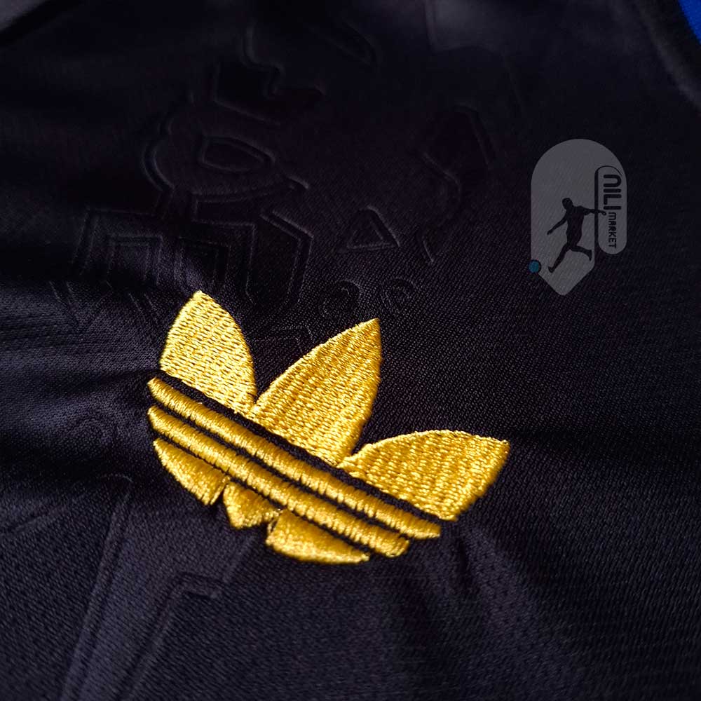 لباس سوم منچستریونایتد ( ورژن هوادار -  فصل 2025/2026) به همراه شورت ورزشی