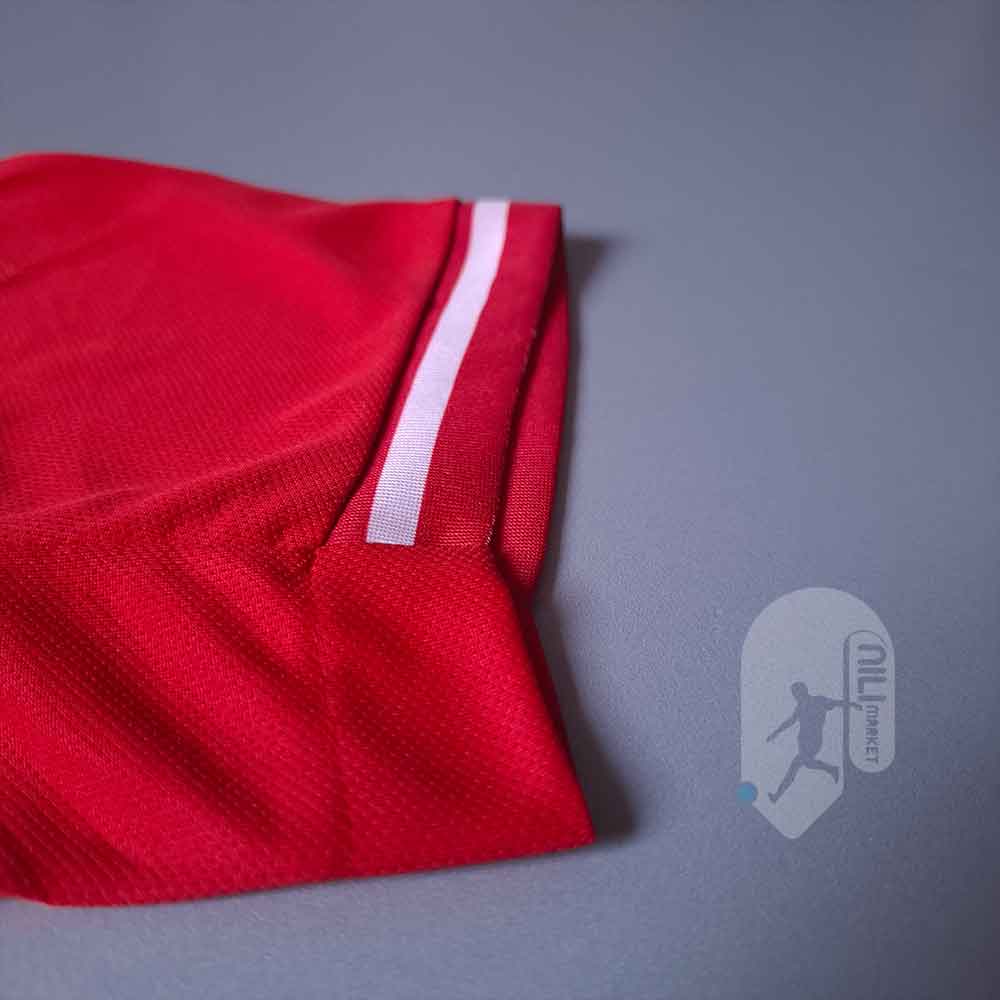 لباس اول لیورپول ( ورژن هوادار -  فصل 2025/2026) به همراه شورت وزرشی