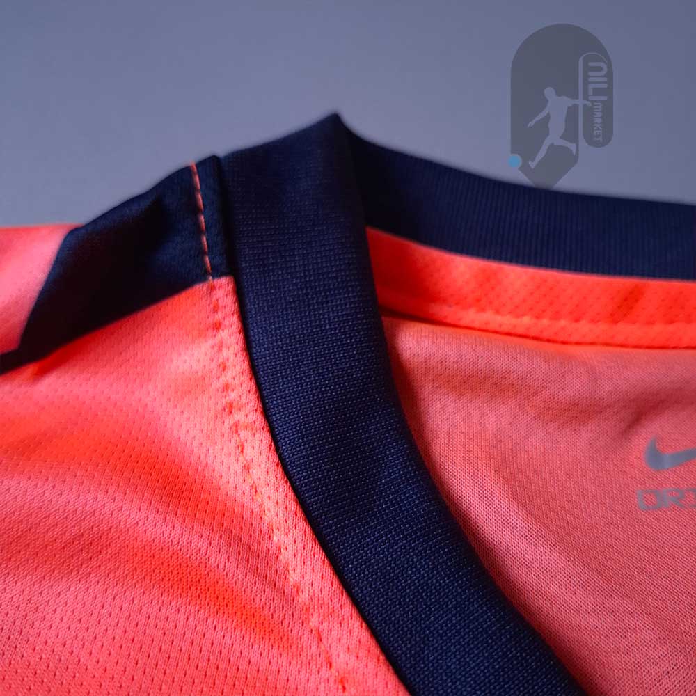 لباس سوم بچگانه بارسلونا فصل 2025/2026  | همراه شورت ورزشی