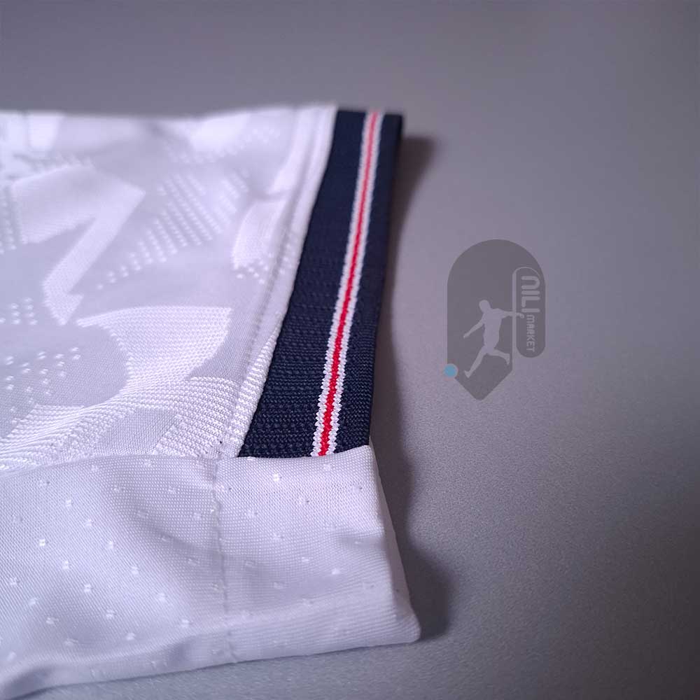 کیت اول انگلیس ( ورژن پلیر - قواره جذب - سال 2026)