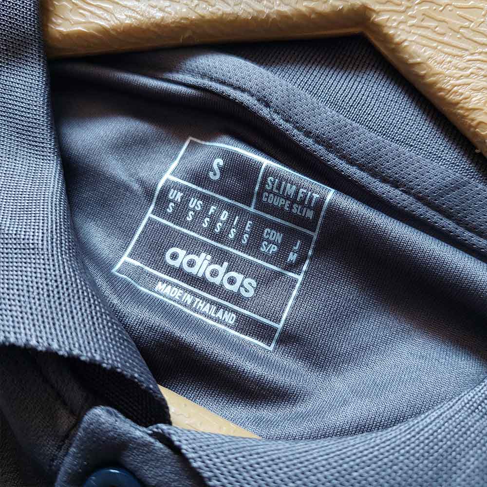 لباس سوم رئال مادرید ( ورژن هوادار - فصل 24/25) به همراه شورت ورزشی