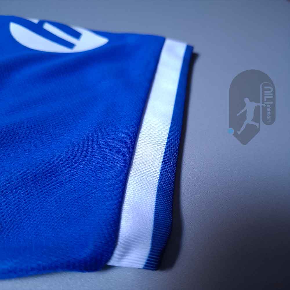 لباس سوم رئال مادرید ( ورژن هوادار - فصل 2025/2026) به همراه شورت ورزشی