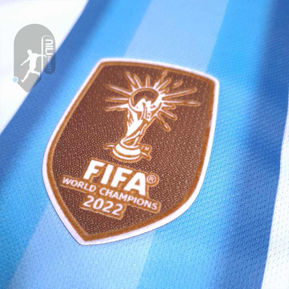 لباس اول آرژانتین (ورژن هوادار  -  سال 2026) به همراه شورت ورزشی