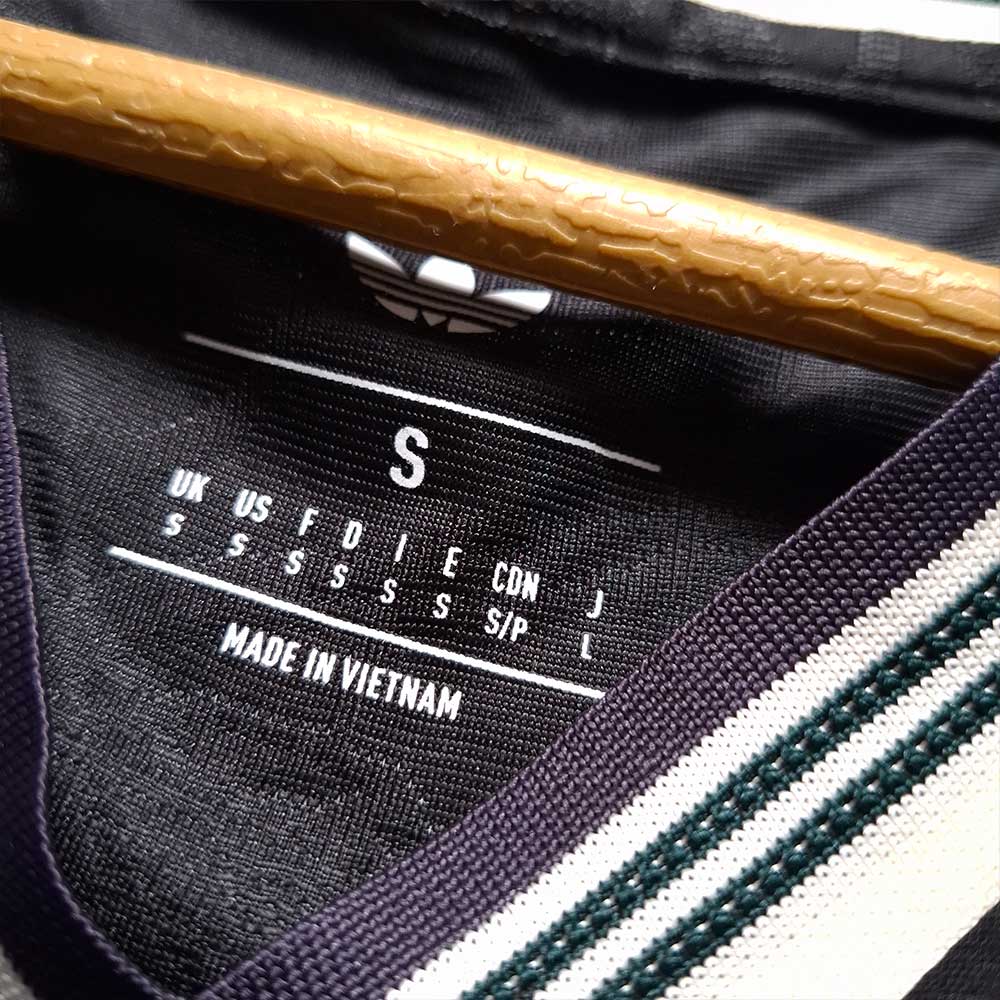 لباس سوم یوونتوس ( ورژن پلیر - قواره جذب -  فصل 2025/2026)