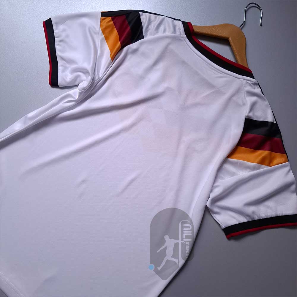 لباس اول آلمان (ورژن هوادار - جام جهانی 2026) به همراه شورت ورزشی