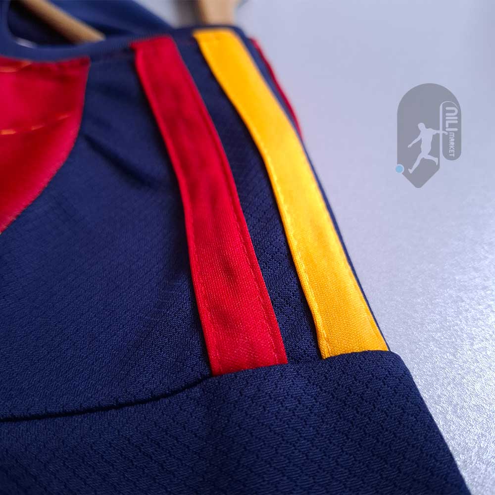 لباس اول اسپانیا (ورژن هوادار - جام جهانی 2026) به همراه شورت ورزشی