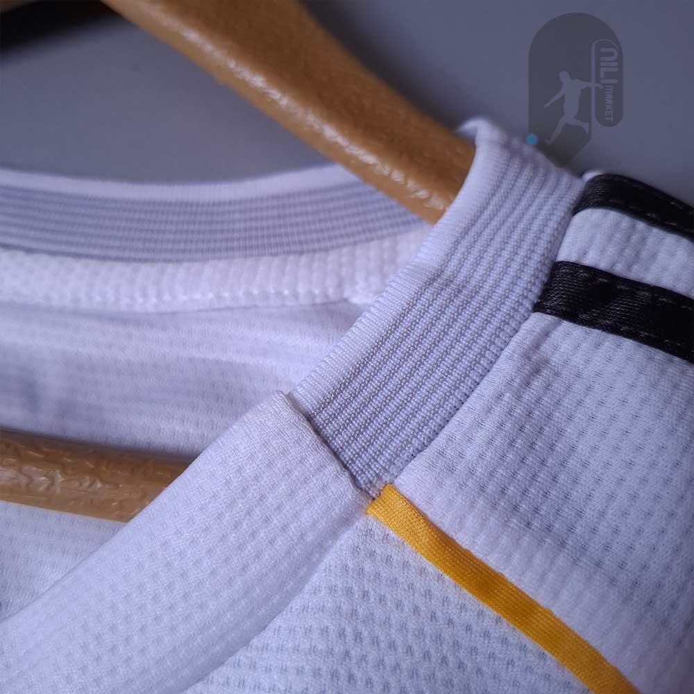 لباس اول رئال مادرید ( ورژن پلیر - فصل 2025/2026) به همراه شورت ورزشی