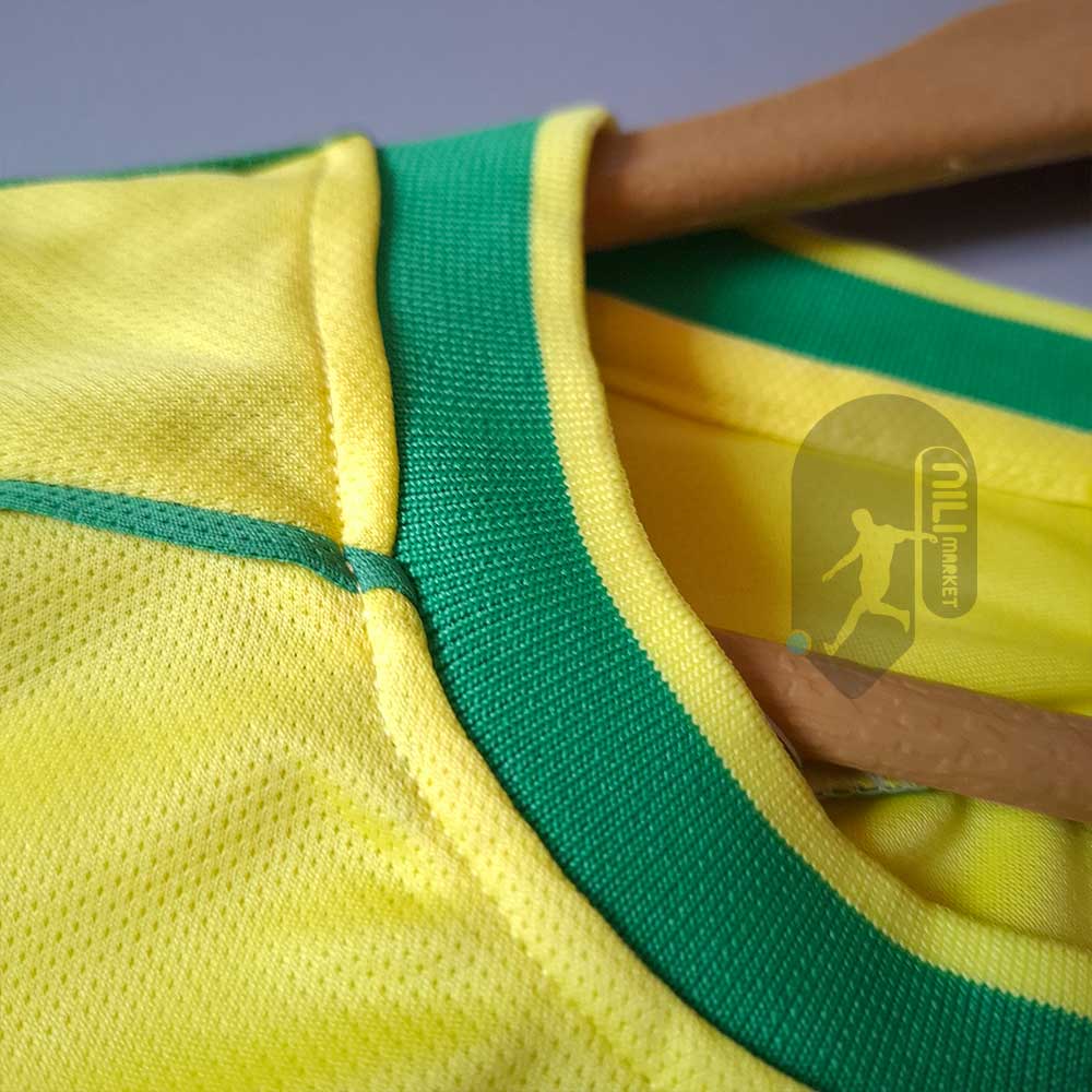 لباس کلاسیک بزریل (ورژن هوادار - سال 1998) به همراه شورت ورزشی