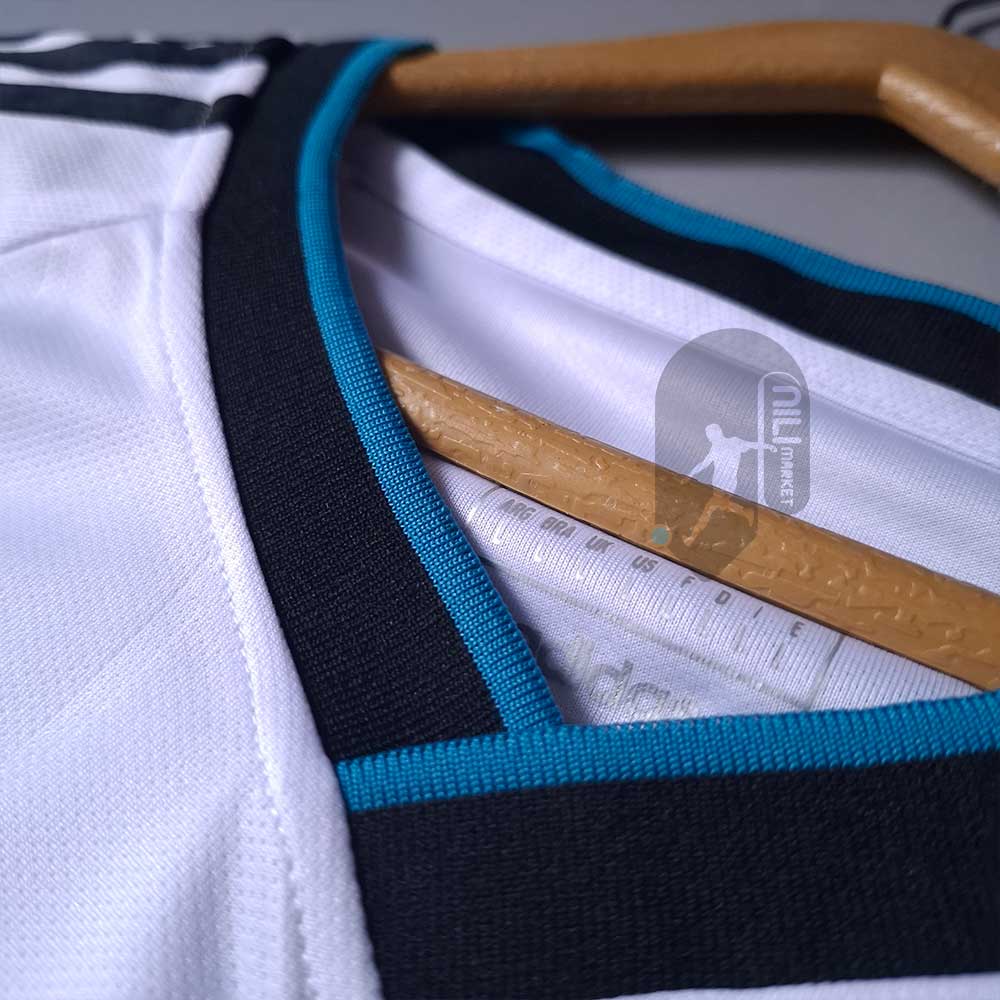 لباس کلاسیک رئال مادرید (ورژن هوادار - فصل 2012/13) به همراه شورت ورزشی