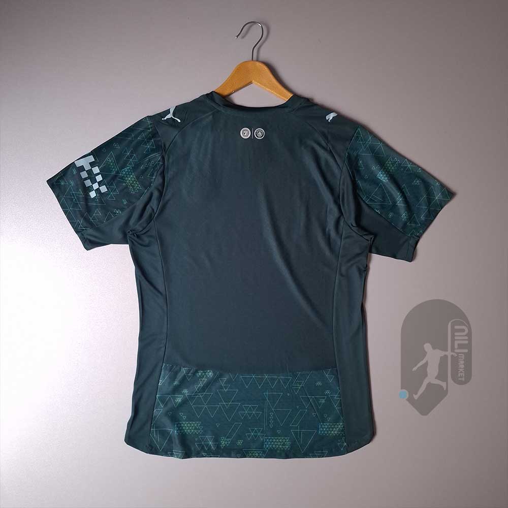 لباس چهارم منچسترسیتی با همکاری EA Sports ( ورژن پلیر - قواره جذب -  فصل 2025/2026)