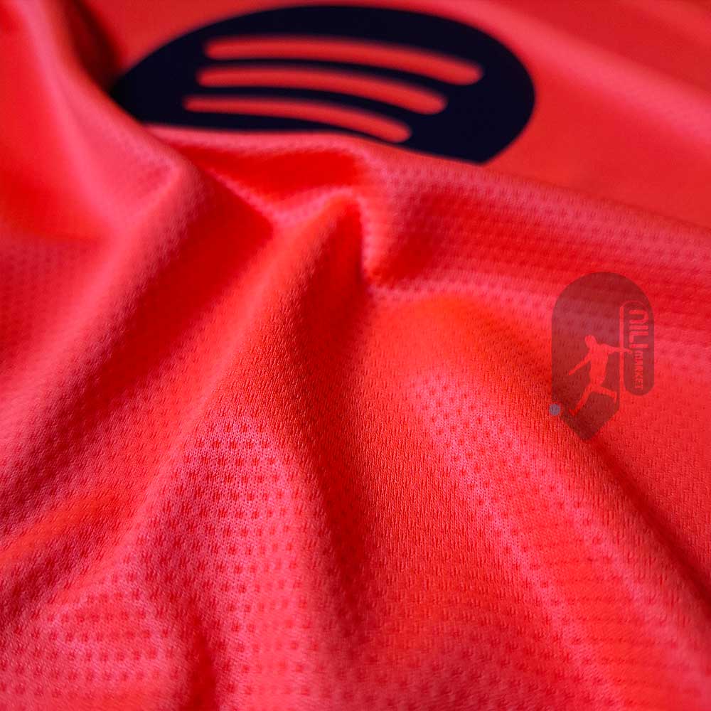 لباس سوم بارسلونا ( ورژن پلیر -  فصل 2025/2026) همراه با شورت ورزشی