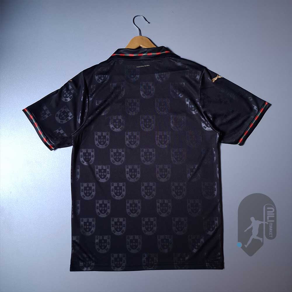 لباس پرتغال طرح ویژه مشکی ( ورژن هوادار - سال 2025) همراه با شورت ورزشی