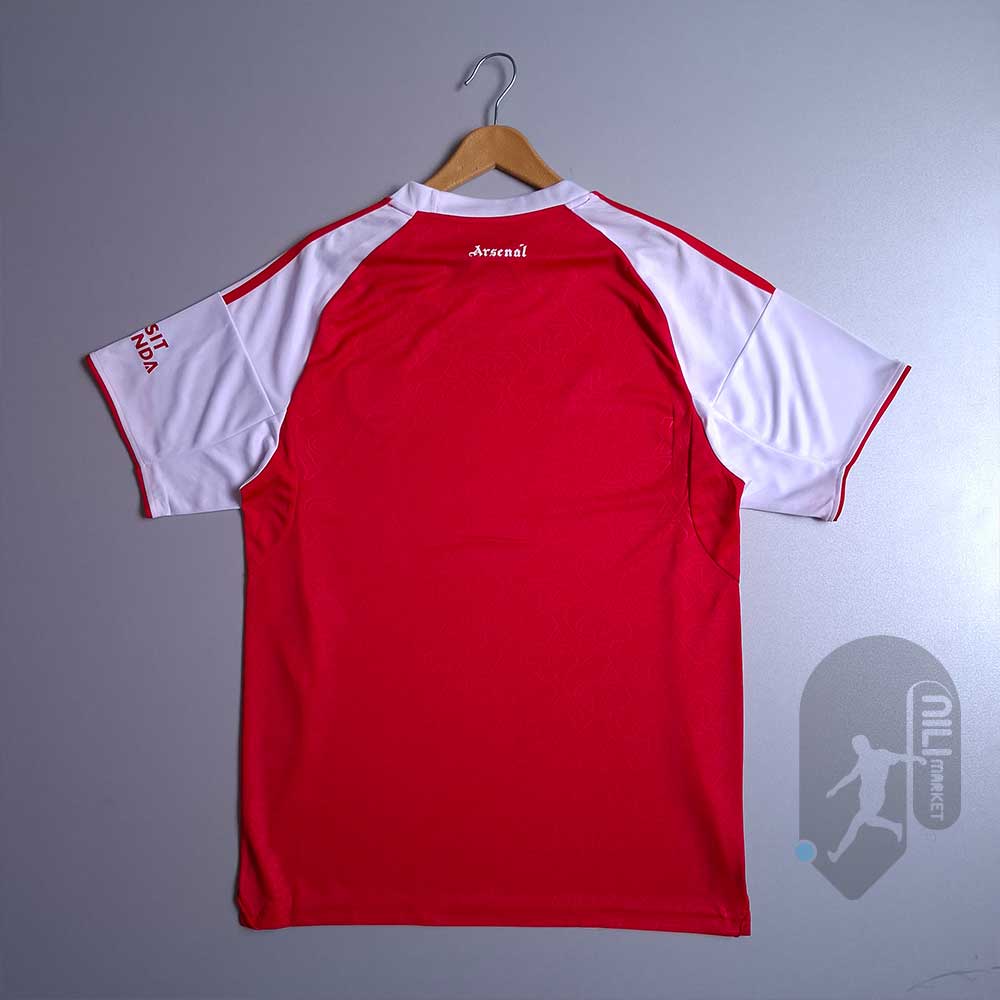 لباس اول آرسنال ( ورژن هوادار - فصل 2025/2026) به همراه شورت ورزشی