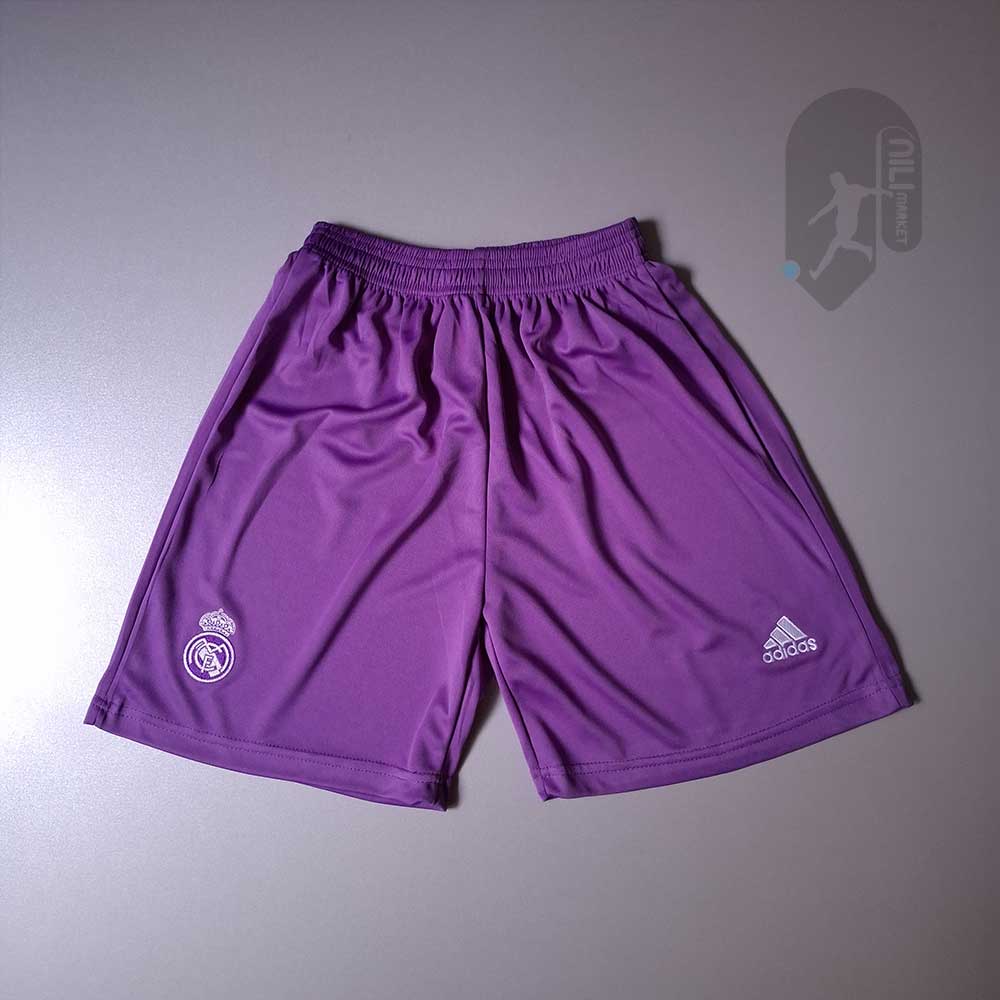 لباس دوم کلاسیک رئال مادرید (فصل 2016/17) به همراه شورت ورزشی