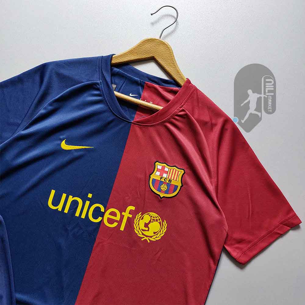 لباس اول کلاسیک بارسلونا فصل 2008/2009 به همراه شورت ورزشی
