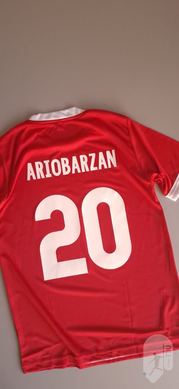لباس پرسپولیس با اسم و شماره دلخواه