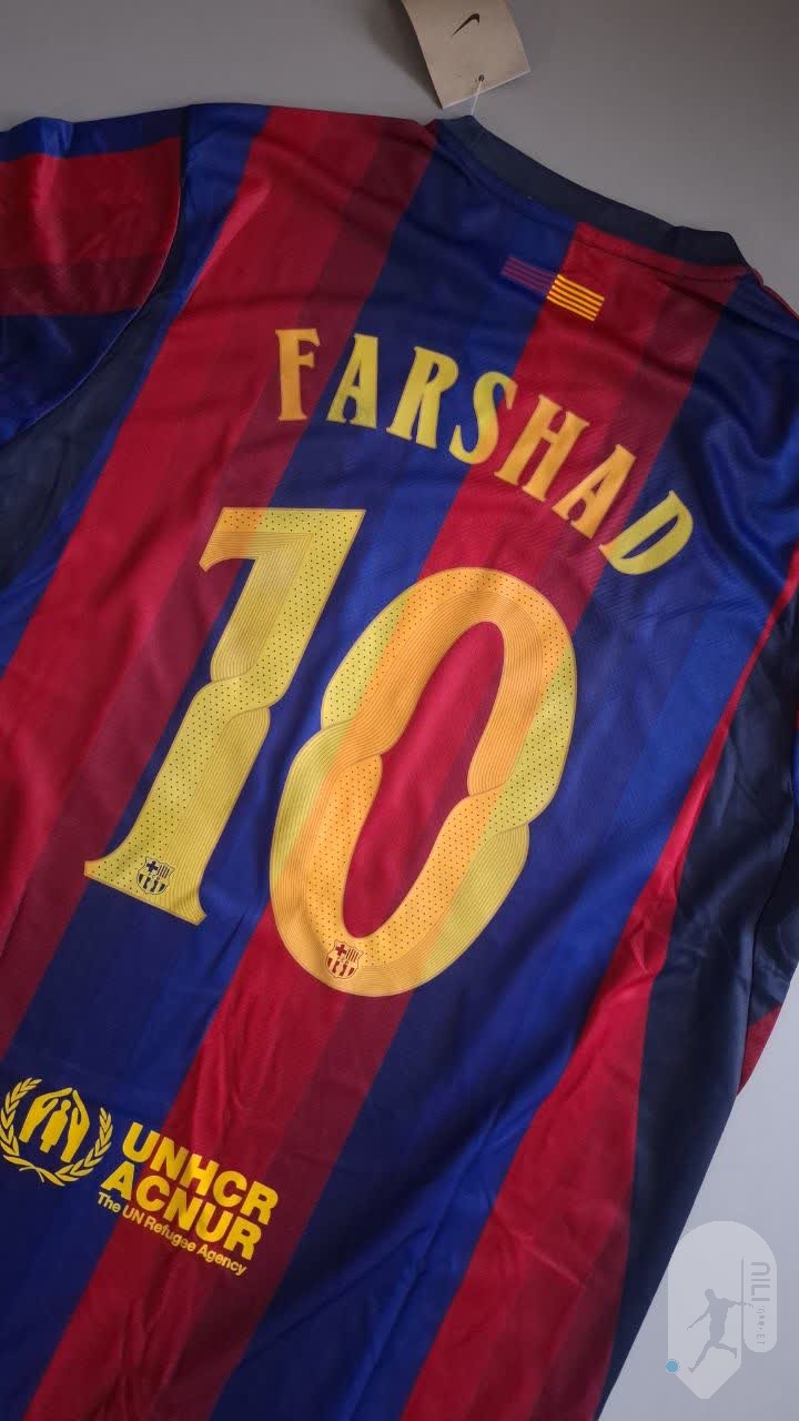 فرشاد با شماره 10 کیت فصل جدید بارسا
