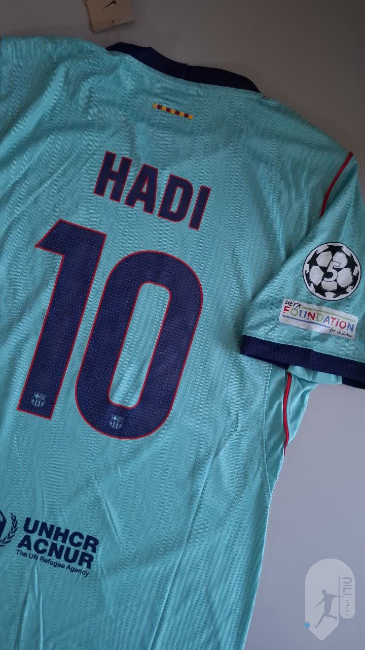 هادی شماره 10 رو کیت سوم بارسا 2027