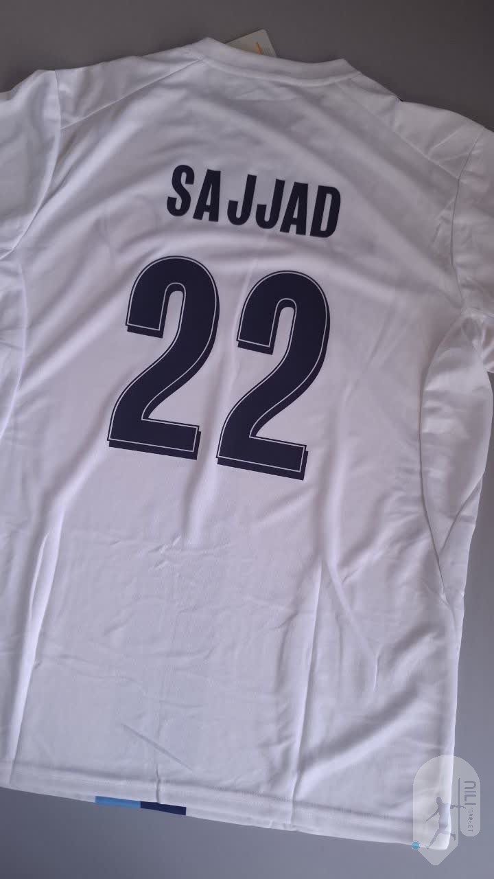 سجاد با شماره 22 رو کیت هواداری سیتی