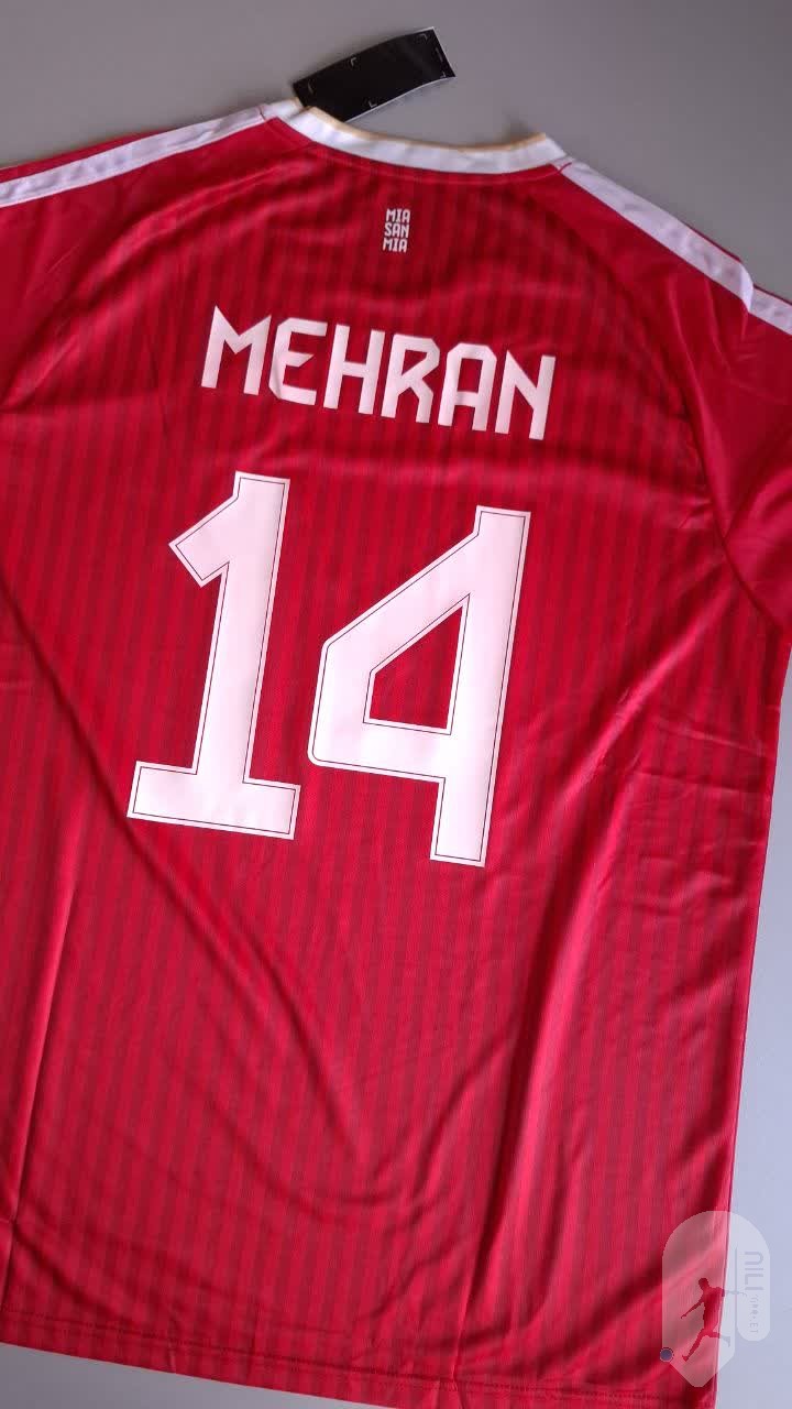 مهران با شماره 14 رو کیت اول بایرن موینخ