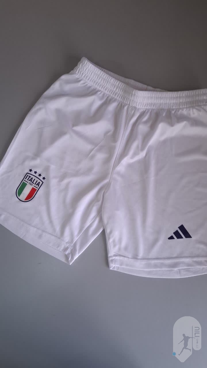 شورت تک ایتالیا
